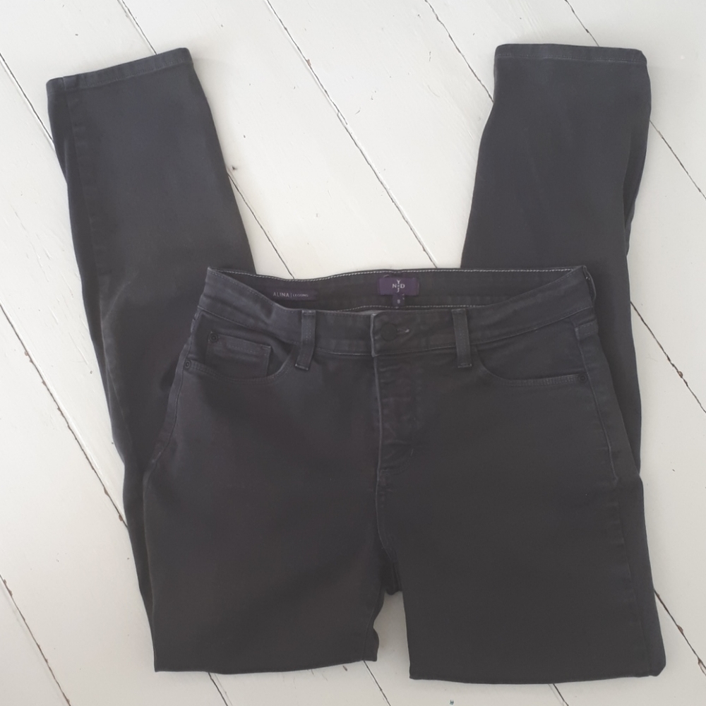 NYDJ grey jeans. Alina legging. Size 8